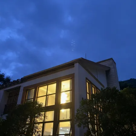Lushan Zuixiang Private Hot Spring Villa