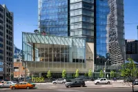 Shangri-La Toronto - Romantic