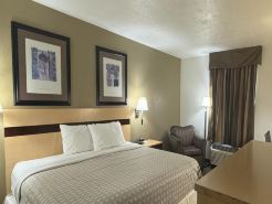 SureStay by Best Western Obetz Rickenbacker Airport