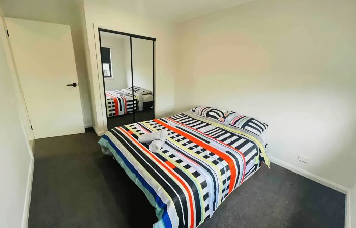 Modern 4 bedroom house -5 minutes to Bendigo cbd