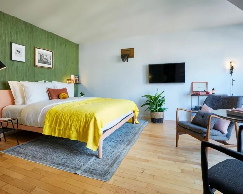 Max Brown Hotel 7th District, Part of Sircle Collection Hotels near نيوباو. .07