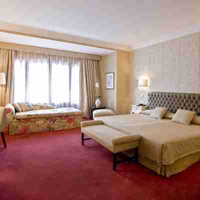 Hotel Carlton Rooms