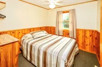 3BR Lakefront Cabin with WiFi & Private Docks