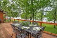 Kentucky Deer Run- Wheelchair Accessible, Lakefront, Private Dock, Fully Updated - Boutique