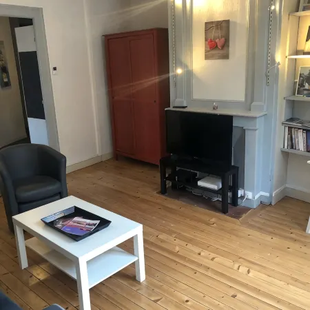 charming apartment in downtown Honfleur