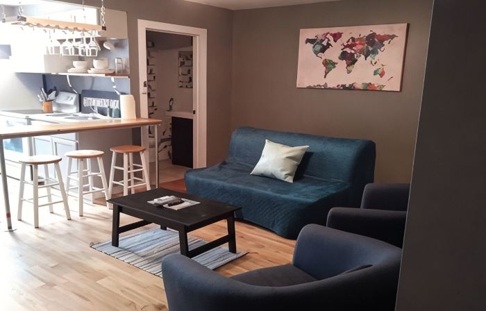 Wine Alley West Suite