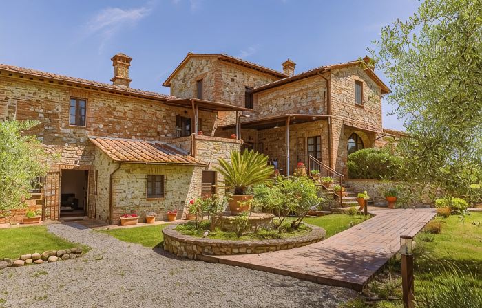 Villa Baiocco Umbrian Farmhouse Private Heated Pool Walking Distance to Town