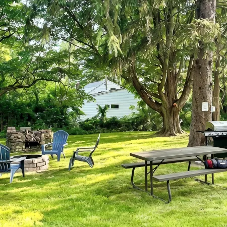 Private Waterfront Retreat – Cozy Fall/Winter Getaway • Hot Tub • Sauna •Firepit