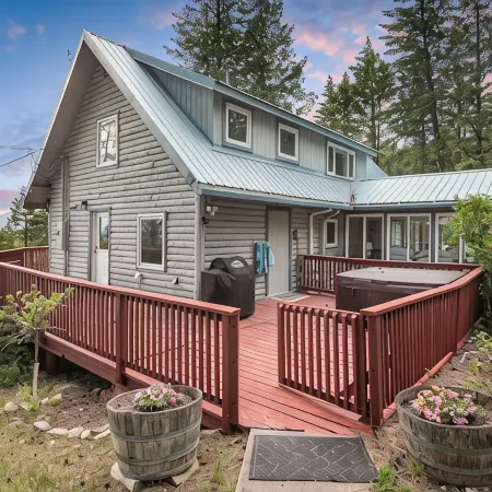 6-bed, 5-bath cabin with majestic view of Flathead Lake with AC - sleeps 20