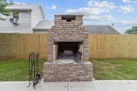 Hot Tub + Walk to Downtown • Fire Pit • Game Table • Pet Friendly + Fenced - 3-Star