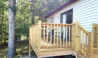 Tiny House - 6 miles from Averett University and 5.4 miles from Caesars Virginia