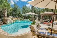 Romantic Getaway Cottage with Hot Tub and Resort Amenities - Pools