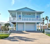 The Lost Pearl Beach House-Port A-5B/3.5 Sleeps 14 - con encanto