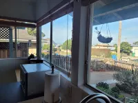Morro Rock & Ocean View Bungalow - 3 ดาว