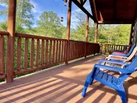 Log home nestled in the Smoky Mountains. - Alppimaja