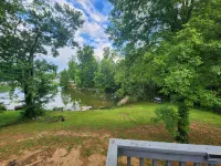 Lake House retreat