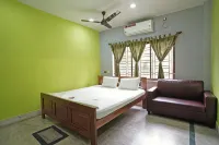 Whispering Woods Inn - Stay & Enjoy in Nature ! - balcony