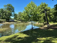 Historic "Woody" Cabin on the River at Miramichee Falls with Kayaks Hotels in Sharp County