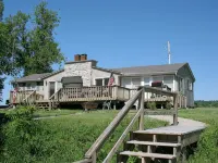 'Twilight' - Just a few steps down to Lake Winnebago! - Wifi