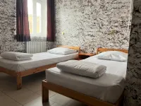 Krovat Mini-Hotel - 2 Sao
