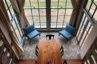 Red Fox Ridge Cabin Retreat - No Cleaning Fee. Relax and unwind - chambre d’hôtes