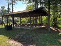 Whispering Pines - a Charming 2-bedroom cabin with WiFi, AC in serene Pipestem Hotels in Summers County