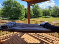 REMOTE HUMPTULIPS RIVER CABIN! - 4-Star