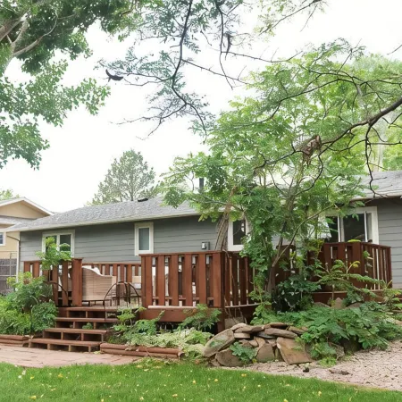 Tranquil 5 bedroom home with large deck and yard