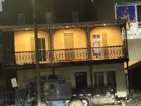 3-bedroom apartment in welcoming Crowley with AC, WiFi Hotels in Crowley