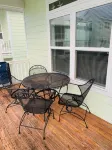 3/3 Condo across from the River! Close to beaches!
