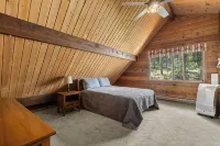 Pactola Escape – Spacious Family Cabin Near Lake Pactola - Wifi