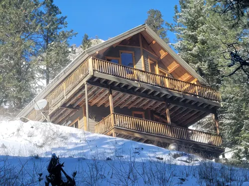 Seven Devils Mountain Retreat - 4-Star