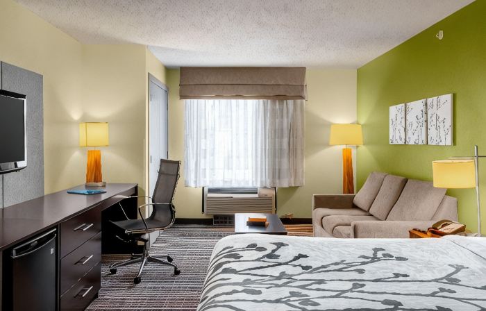 Sleep Inn & Suites Harbour Pointe