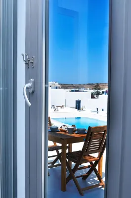 Ionathan Koufonisia Suites - 4-Star