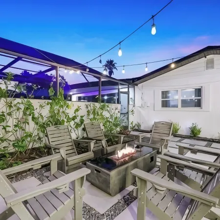 Family Escape in Fort Myers with Pool – Near Downtown and Beaches