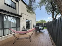 Aalto Retreat 3: Chic & Modern, Close 2 Everything - Wifi