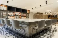 DoubleTree by Hilton Austin-University Area