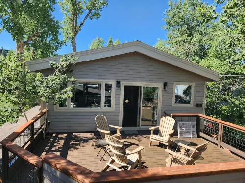 Newly Remodeled Old Town/2 King Suites/Pet Friendly/Deck/Grill/EV/Carport - 4 星級