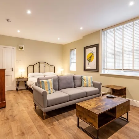 Apartment 1 Beverley House