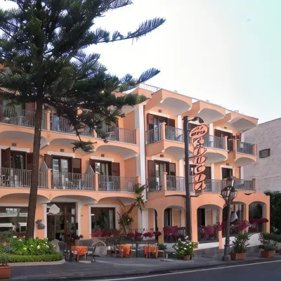 Hotel Santa Lucia Hotels near Minori