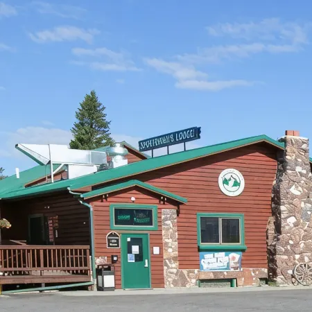 Sportsman's Lodge