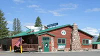 Sportsman's Lodge - 3-Star