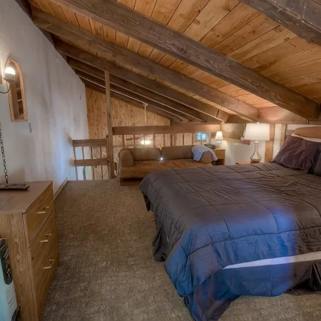 Tahoe Olympic 3 Bedroom Condo by RedAwning