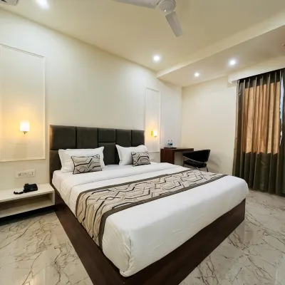 Hotel Frontier Prime Hotel dekat Stasiun Kereta Kota