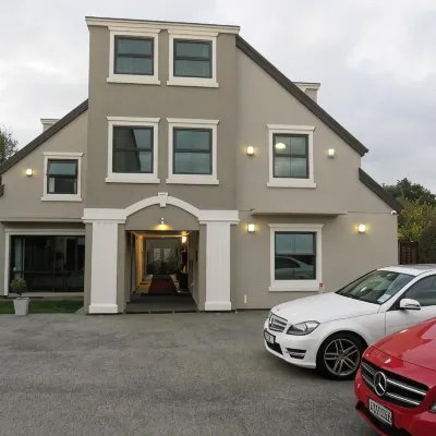 Athena Motel Hotels near Riccarton