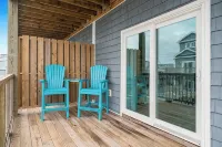 Spacious Beach Stay w/ Pool, Spa, Views & Kings! - 4-Star
