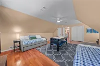 Mountain Cabin Retreat Fenced Yard Game Room Easy Parking