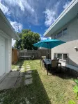Cozy & Modern 3BR Lower Unit I Private Entrance, Laundry, Fridge Microwave - Bungalow