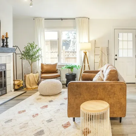 Modern ranch, stylish hidden 💎 in the most convenient U-MED DISTRICT!