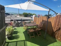 Bélicine, seafront apartment for 5 people - de playa